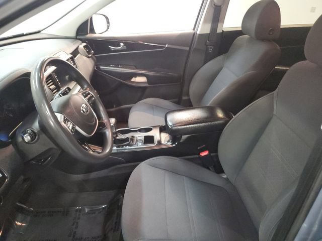 Used 2020 Kia Sorento L FWD image 12