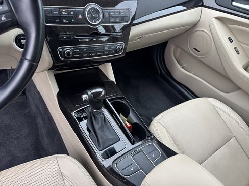 Used 2015 Kia Cadenza Premium image 30