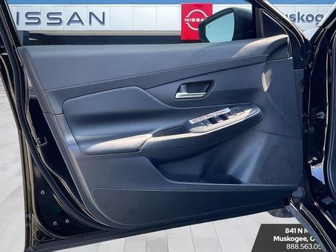 New 2026 Nissan Sentra SV w/ Floor Mat Package FWD image 8