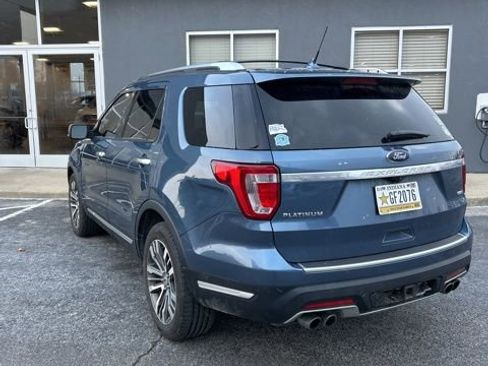 Used 2018 Ford Explorer Platinum image 8