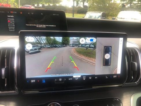 Used 2025 Ford Expedition Max Platinum w/ Driver's Package AWD/4WD image 16