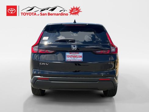 Used 2025 Honda CR-V LX image 4
