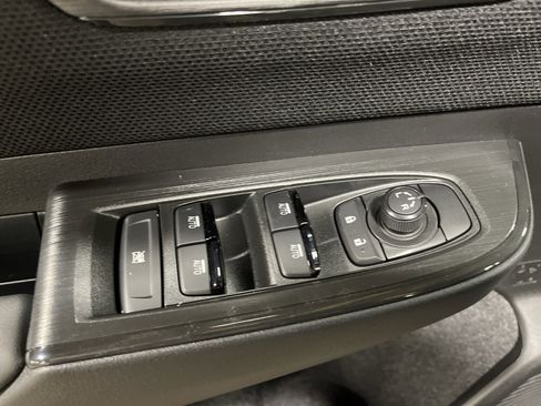 New 2026 Subaru Outback Limited image 9