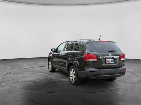 Used 2011 Kia Sorento 2WD image 7