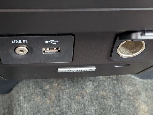 Used 2015 Ford F150 XLT w/ Equipment Group 301A Mid image 24