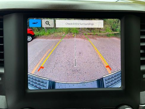 Used 2022 RAM 2500 Laramie AWD/4WD image 16