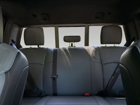 New 2026 RAM 2500 Tradesman AWD/4WD image 2