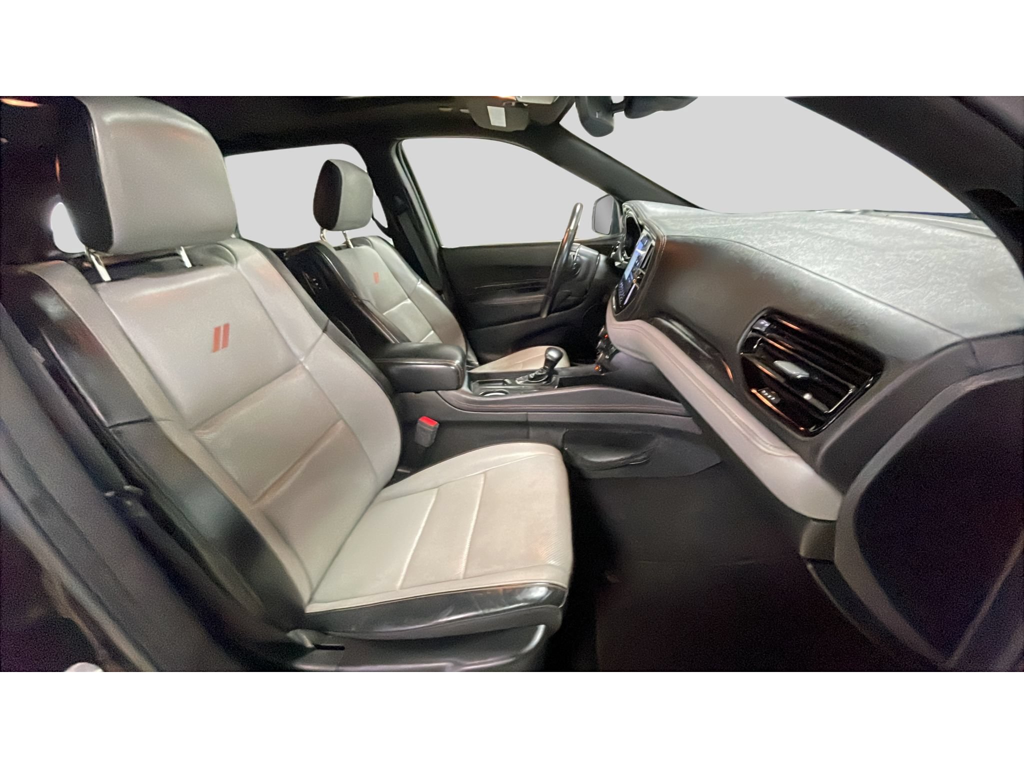 Used 2021 Dodge Durango R/T w/ Tow 'N Go Package AWD/4WD image 18