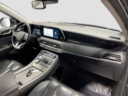 Used 2021 Hyundai Palisade Limited image 32