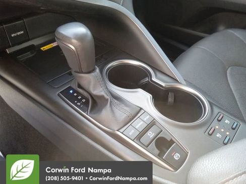 Used 2023 Toyota Camry XSE image 18