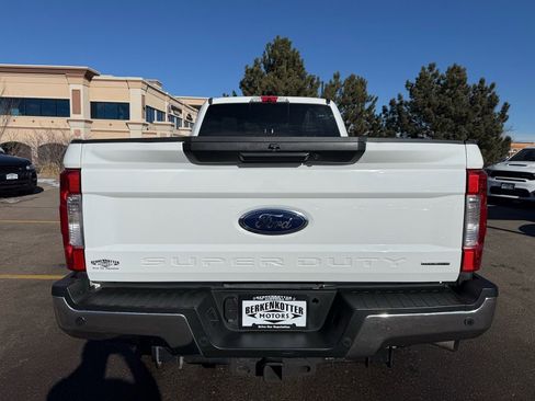 Used 2019 Ford F350 XLT w/ XLT Value Package image 4