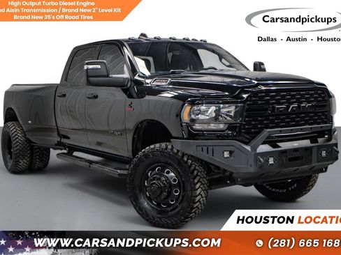 Used 2024 RAM 3500 Big Horn w/ Night Edition AWD/4WD image 1