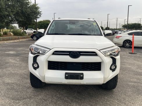 Used 2023 Toyota 4Runner SR5 Premium w/ Moonroof Package RWD image 2