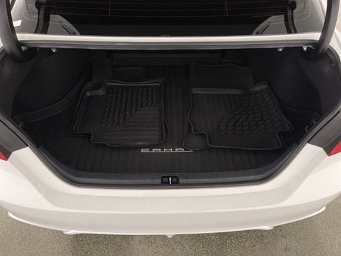Certified 2020 Toyota Camry SE FWD image 10