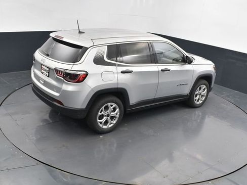 New 2025 Jeep Compass Sport w/ Mopar Graphics Package image 42