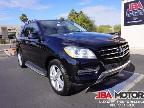 Used 2014 Mercedes-Benz ML 350 ML Class 350 SUV Rear DVD image 36