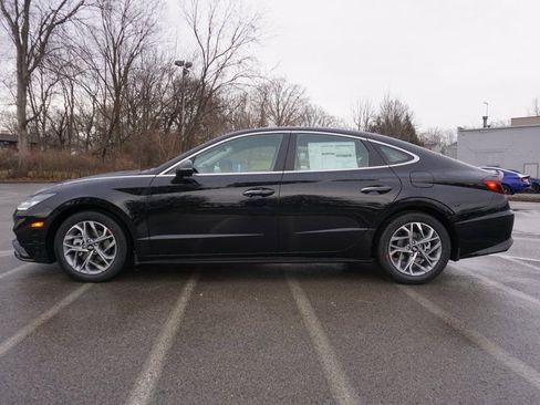 Used 2021 Hyundai Sonata SEL w/ Convenience Package FWD image 5
