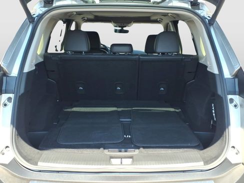 Certified 2023 Nissan Rogue SL w/ SL Premium Package AWD/4WD image 26