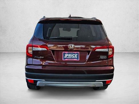 Used 2022 Honda Pilot Touring image 6