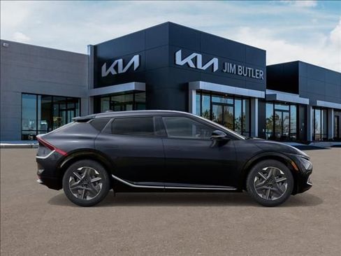 New 2026 Kia EV6 Light RWD image 7