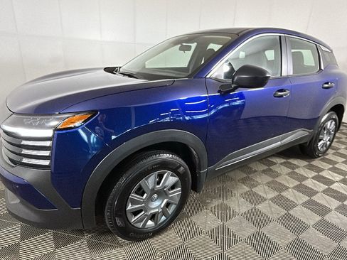 Used 2026 Nissan Kicks S FWD image 6