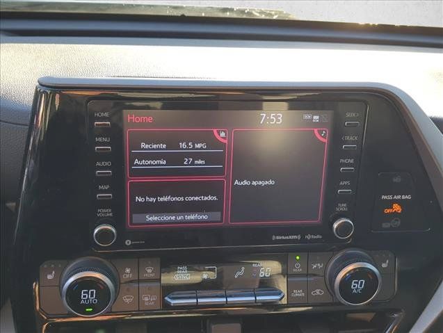 Used 2022 Toyota Highlander XLE AWD/4WD image 23