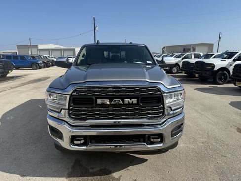 Used 2019 RAM 2500 Limited AWD/4WD image 10