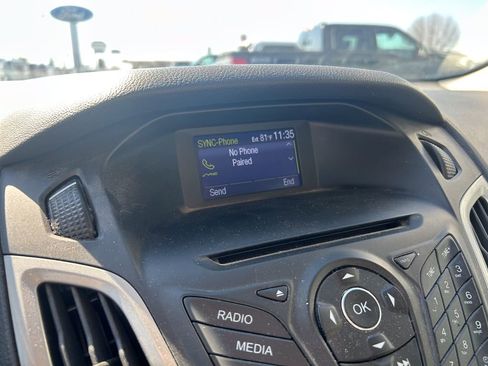 Used 2014 Ford Focus SE w/ SE Winter Package image 21