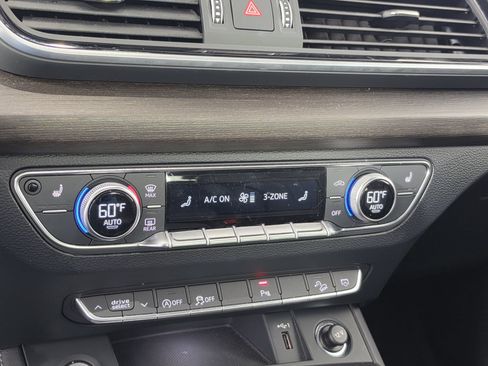 Certified 2024 Audi Q5 2.0T Premium Plus AWD/4WD image 31