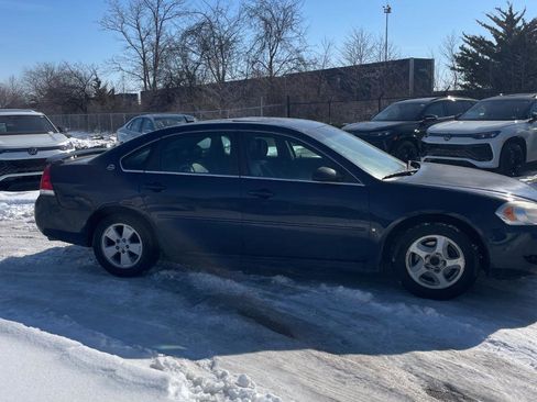 Used 2009 Chevrolet Impala LT w/ Luxury Edition Package image 10
