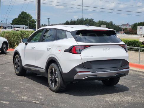 New 2026 Kia Sportage LX w/ LX Convenience Package image 5