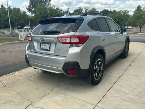 Used 2018 Subaru Crosstrek 2.0i Premium AWD/4WD image 9