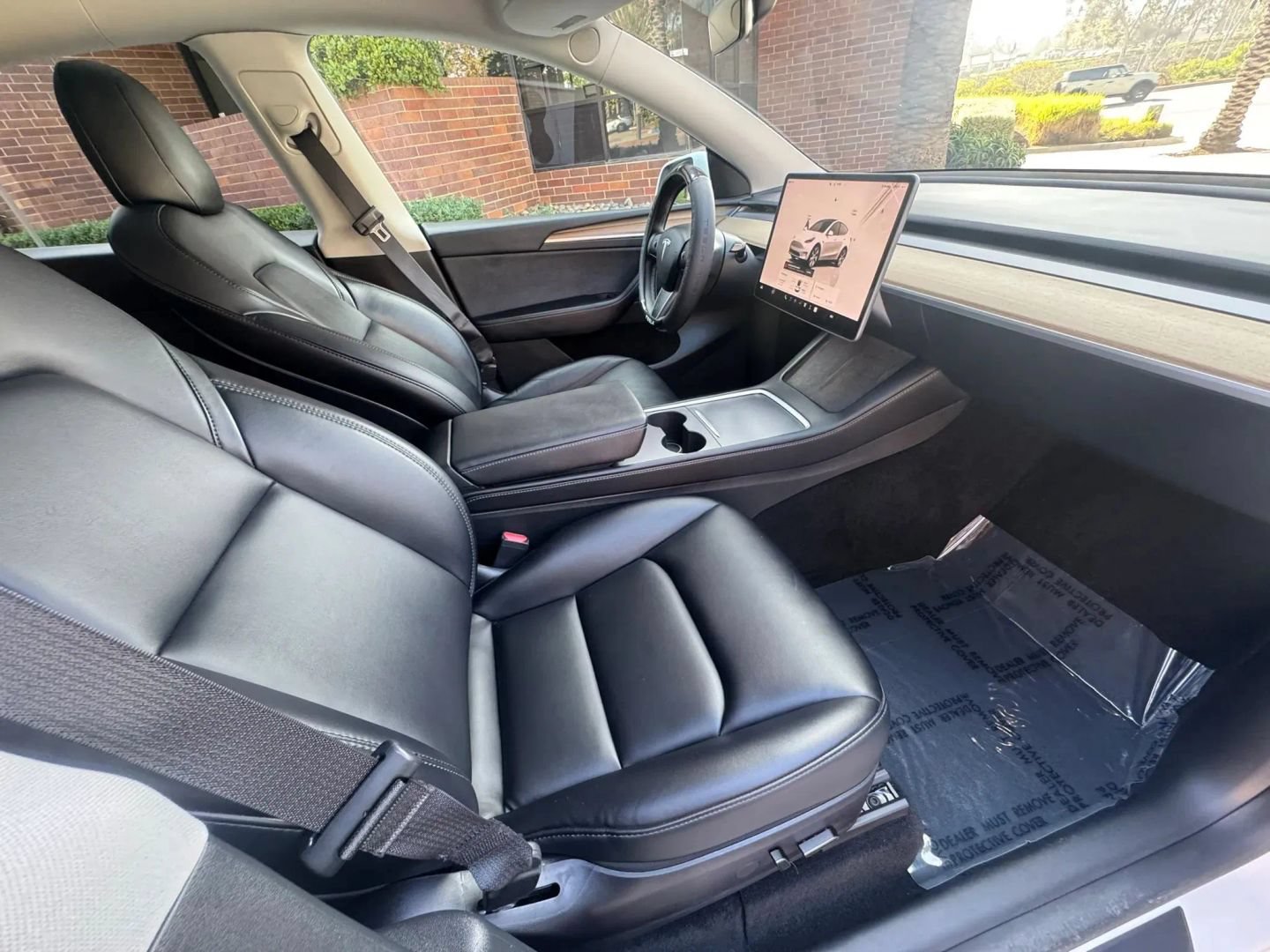 Used 2022 Tesla Model Y Long Range AWD/4WD image 9