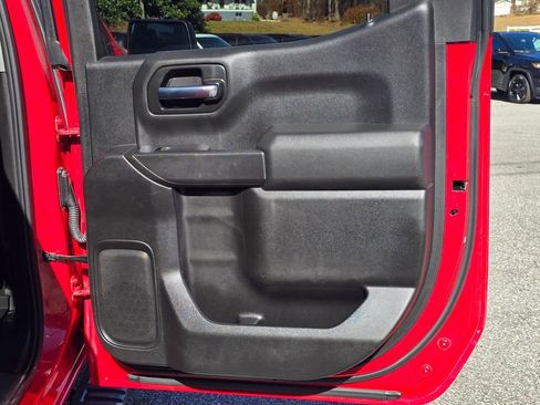 Used 2019 Chevrolet Silverado 1500 Custom w/ Custom Convenience Package image 48