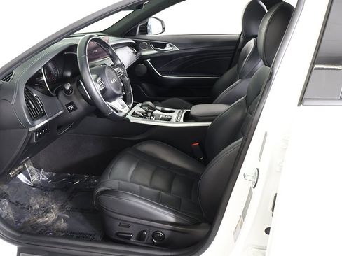 Used 2023 Kia Stinger GT2 image 36