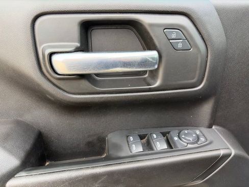 Used 2025 Chevrolet Silverado 1500 W/T w/ WT Value Package image 13