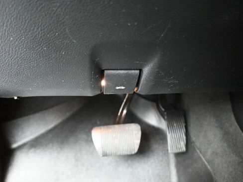 Used 2020 RAM 1500 Big Horn image 30