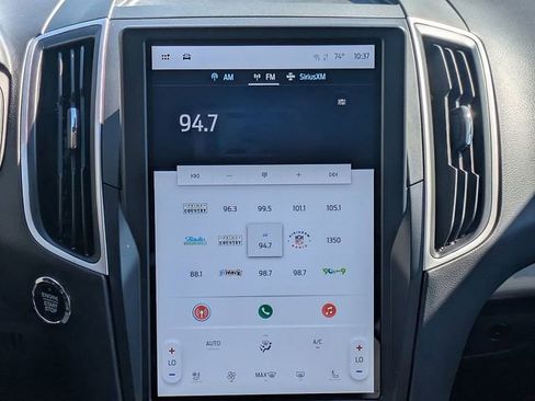 Used 2024 Ford Edge SEL w/ Convenience Package image 18