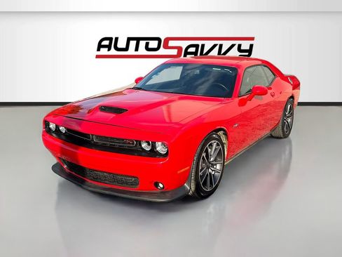 Used 2023 Dodge Challenger R/T w/ Plus Package image 3