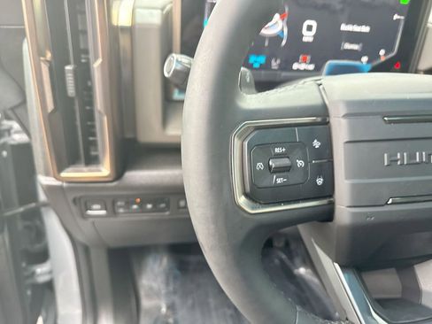 Used 2025 GMC Hummer EV 3X image 17