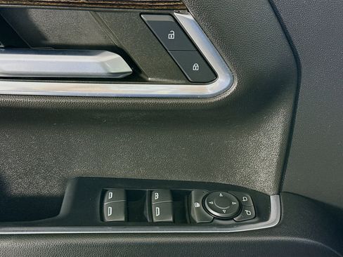 Used 2022 GMC Sierra 1500 Elevation w/ X31 Off-Road Package image 23