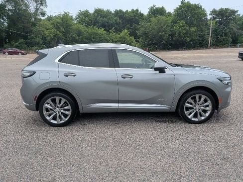 Used 2023 Buick Envision Avenir FWD image 7