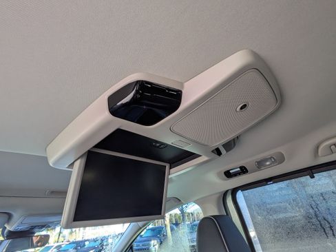 Certified 2025 Honda Odyssey Touring image 21