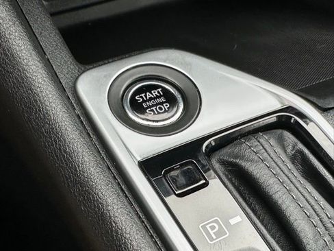 Certified 2024 Nissan Sentra SV image 36