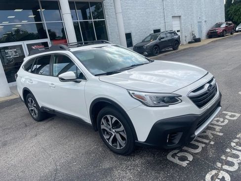 Used 2022 Subaru Outback Limited XT AWD/4WD image 6