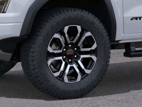 New 2026 GMC Canyon AT4 image 9