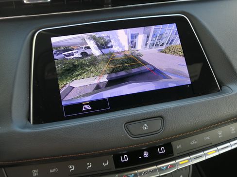 Certified 2023 Cadillac XT4 Sport w/ Cold Weather Package FWD image 21