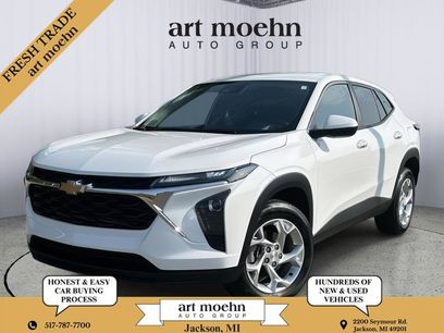 Used 2024 Chevrolet Trax LS w/ LS Convenience Package