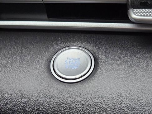 New 2026 Hyundai Elantra Hybrid FWD image 24