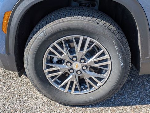 New 2026 Chevrolet Traverse LT w/ Driver Confidence Package image 12